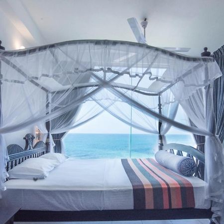 Amanda Beach Villas Unawatuna Exterior foto