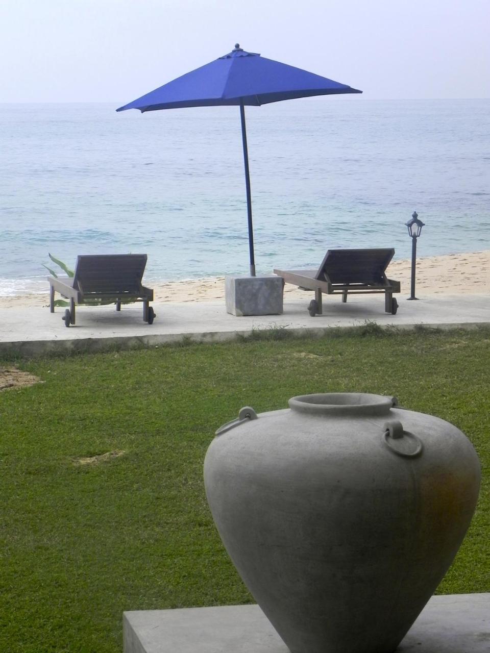 Amanda Beach Villas Unawatuna Quarto foto