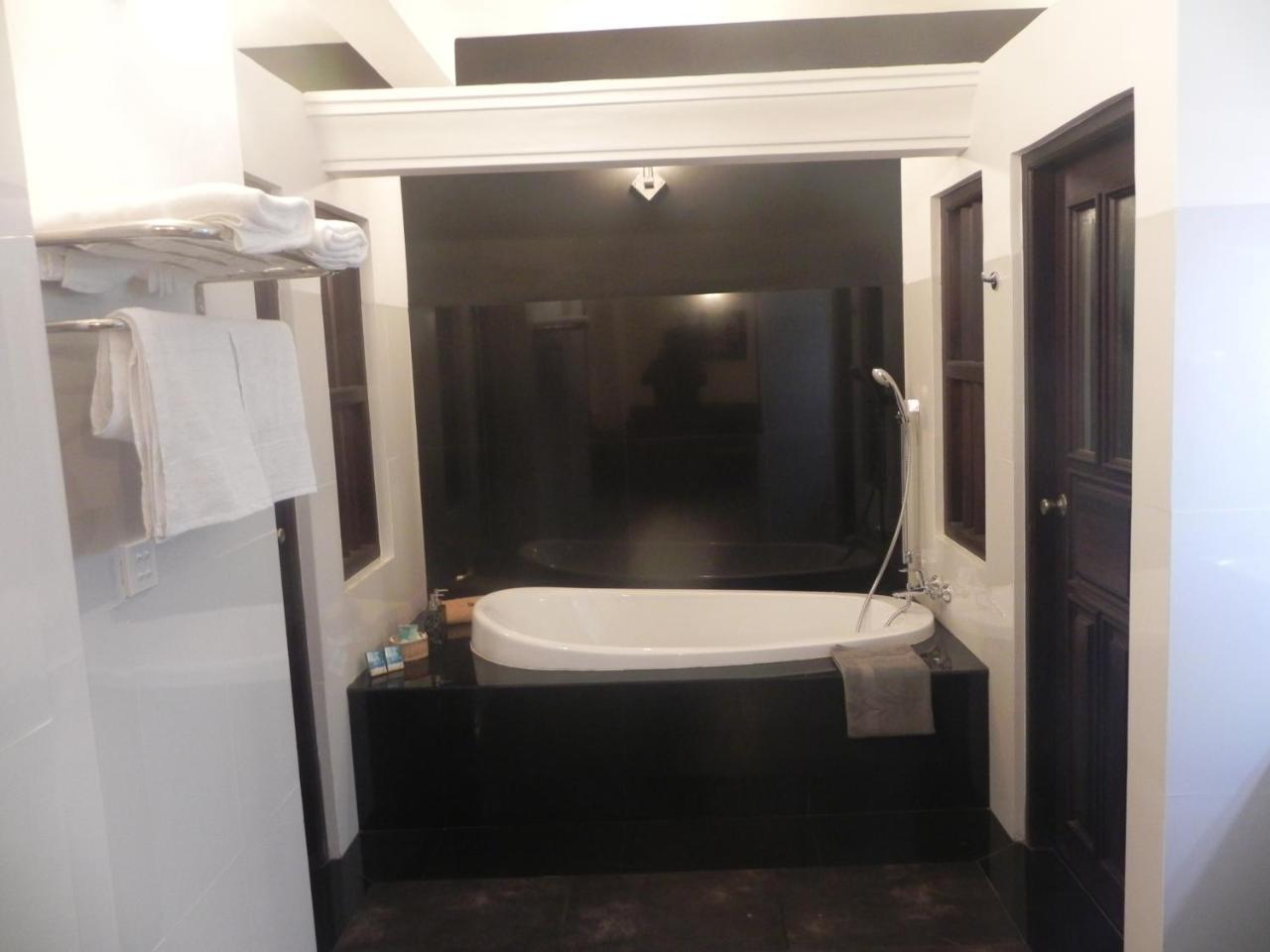 Amanda Beach Villas Unawatuna Quarto foto