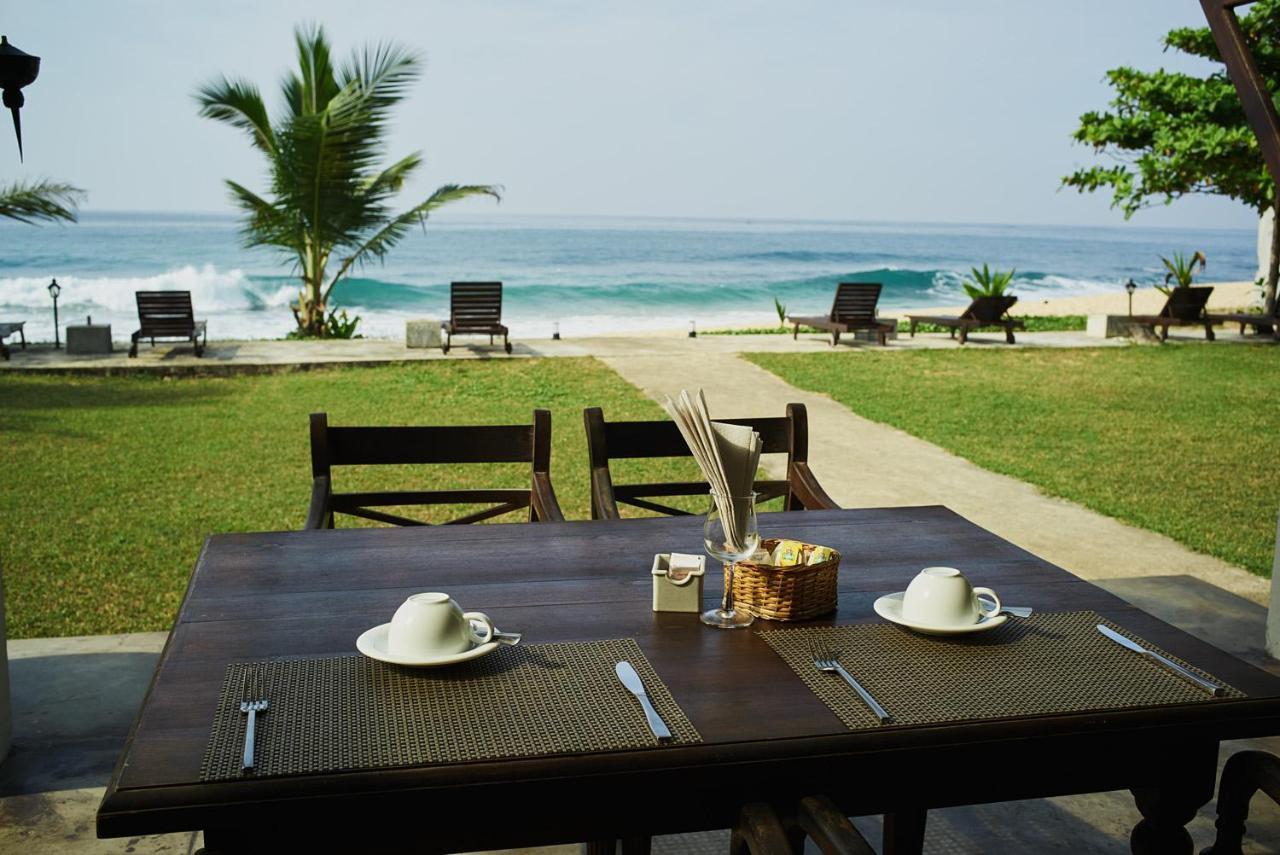 Amanda Beach Villas Unawatuna Exterior foto